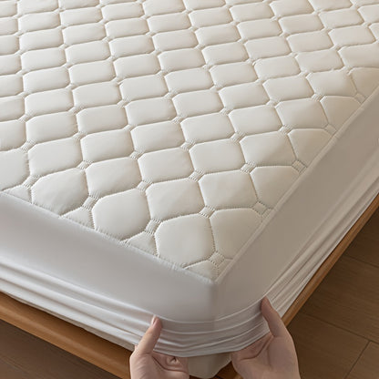 1PC Mattress Protector Waterproof Bed Cover Embossed Design Silent Fitted Sheet Simple Thickened Mattress Cover Fitted Sheet Washable Fitted Sheet Fitted Sheet Cover Single Bed Cover 11.8 Inch High Multi-size Suitable for Sin