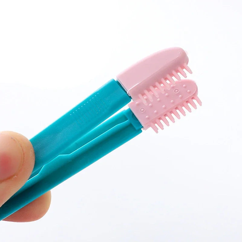 Pet Eye Cleaning Brush Comb Tear Stain Remover Cleaning Grooming Brushes for Small Cat Dog Pets Eye Wipe Cleaner Products