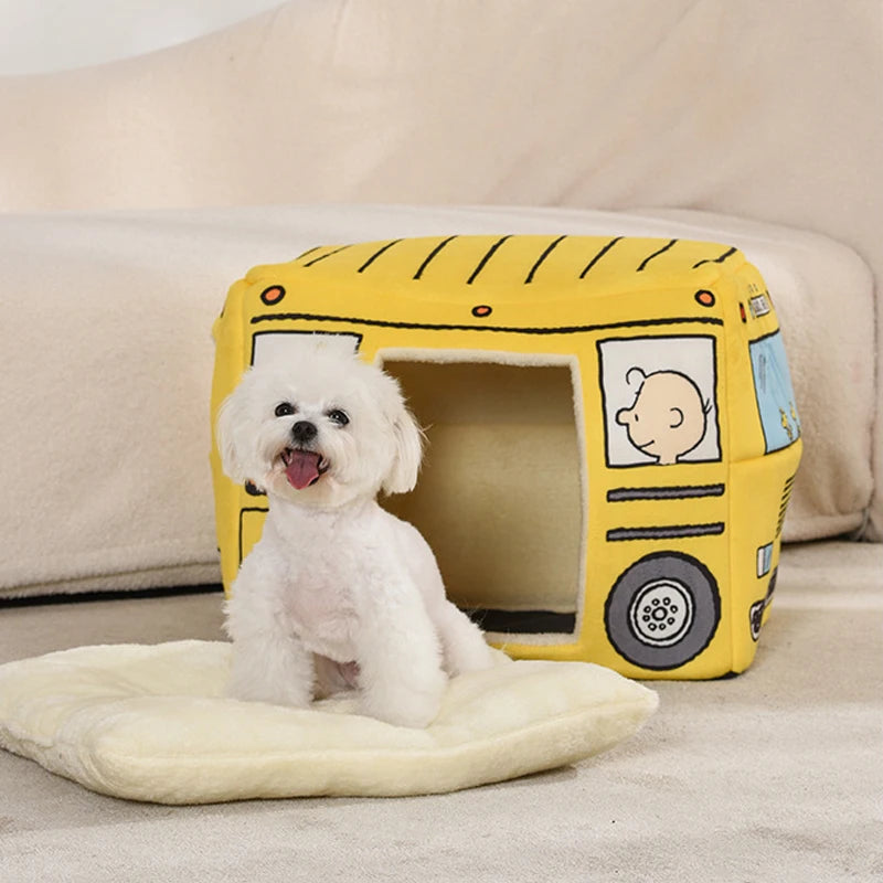 Peanuts Cat Nest Kennel Cartoon Pet Waterloo Charlie Snoopy Bus Pet Sleeping Pad Cat Nest Cute Small Dog Kennel Gift Foldable