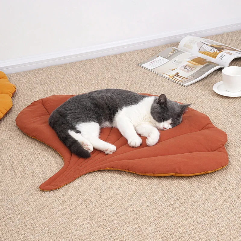 Cat Bed Mats Soft Cotton Leaf Shaped Kitten Cat Puppy Dog Bed Mat Sleep Blanket Home Pets Double Sided  Pad Floor Rugs Washable