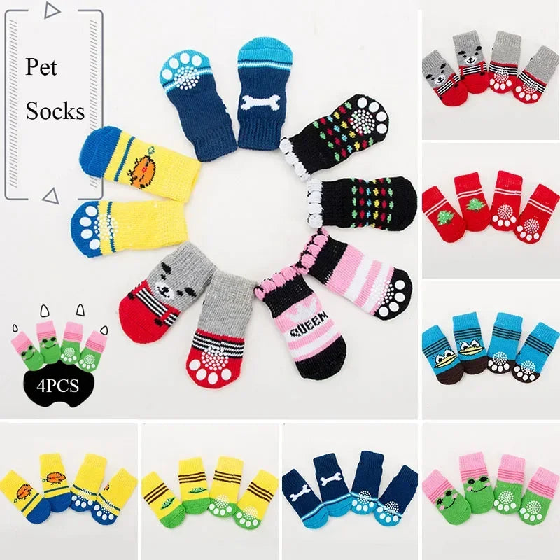 4pcs/set Dog Socks Cute Pattern Foot Covers Winter Warm Anti Slip Shoes Puppy Paw Protector Christmas Gift Pet Accessories