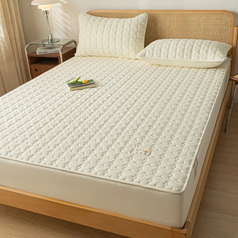 A-Class Waterproof and Antibacterial Mattress Protect Cover- Ultra Soft, Hypoallergenic, Ensure a Cozy and Safe Night's Sleep