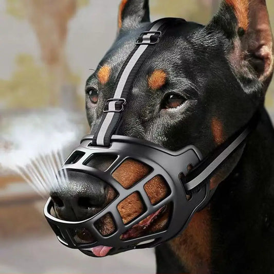 Anti-Biting Adjustable Dog Muzzle Fashion Breathable With Reflective Strip Dog Mouth Cover Plastic Can Drink Water