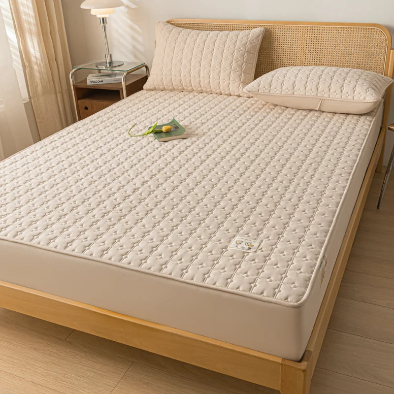 A-Class Waterproof and Antibacterial Mattress Protect Cover- Ultra Soft, Hypoallergenic, Ensure a Cozy and Safe Night's Sleep