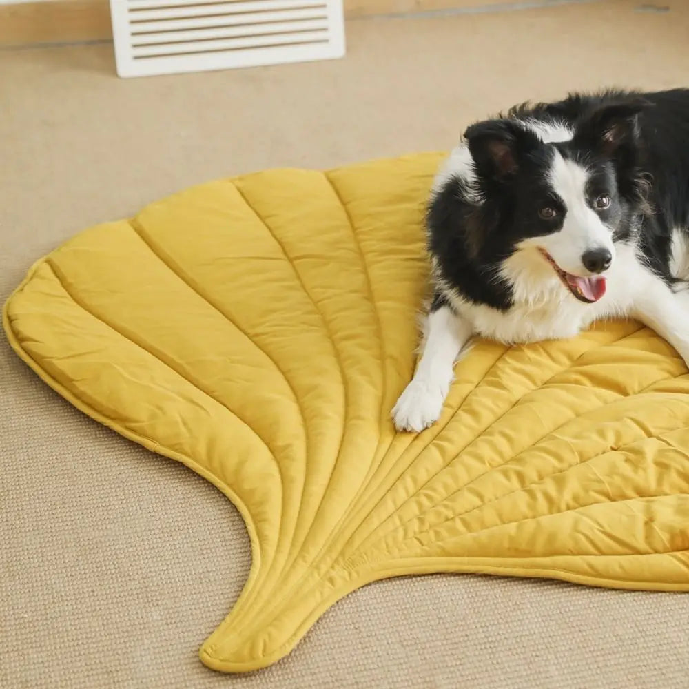 Dog Cooling Leaf Mat Summer Pad Mat For Dogs Cat Blanket Sofa Breathable Pet Dog Bed Washable For Small Medium Large Dogs Car