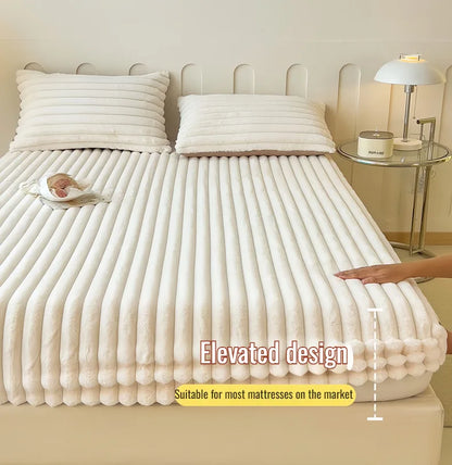 Home Thickened milk flannel threepiece bed sheet Student dormitory bedding fall and winter bedding