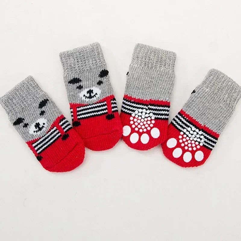 4pcs/set Dog Socks Cute Pattern Foot Covers Winter Warm Anti Slip Shoes Puppy Paw Protector Christmas Gift Pet Accessories