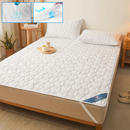 Bed Waterproof Mattress Protector - Breathable Noiseless Mattress Cover Pad with 4 Elastic Corner Straps Fits up to 40 cm deep