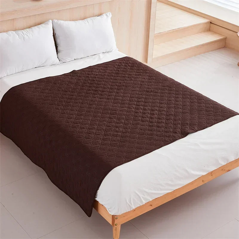 Plaid Bedspread Mattress Cover on The Bed Breathable Kids Pets Mattress Protector Covers Dog Cats Bed Mat Beds Sheet Pad