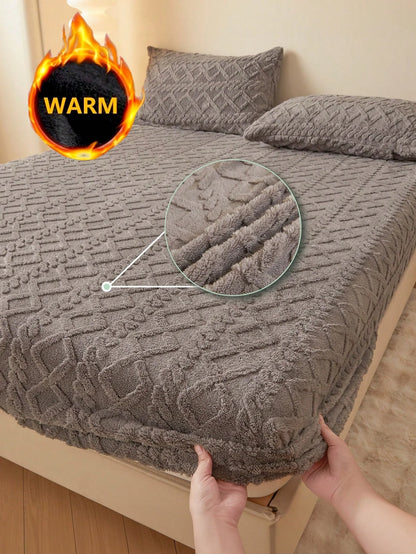 1pcs lambswool bedspread, soft and comfortable mattress cover, bedding, dustproof bedspread, fall and winter warm mattress prote