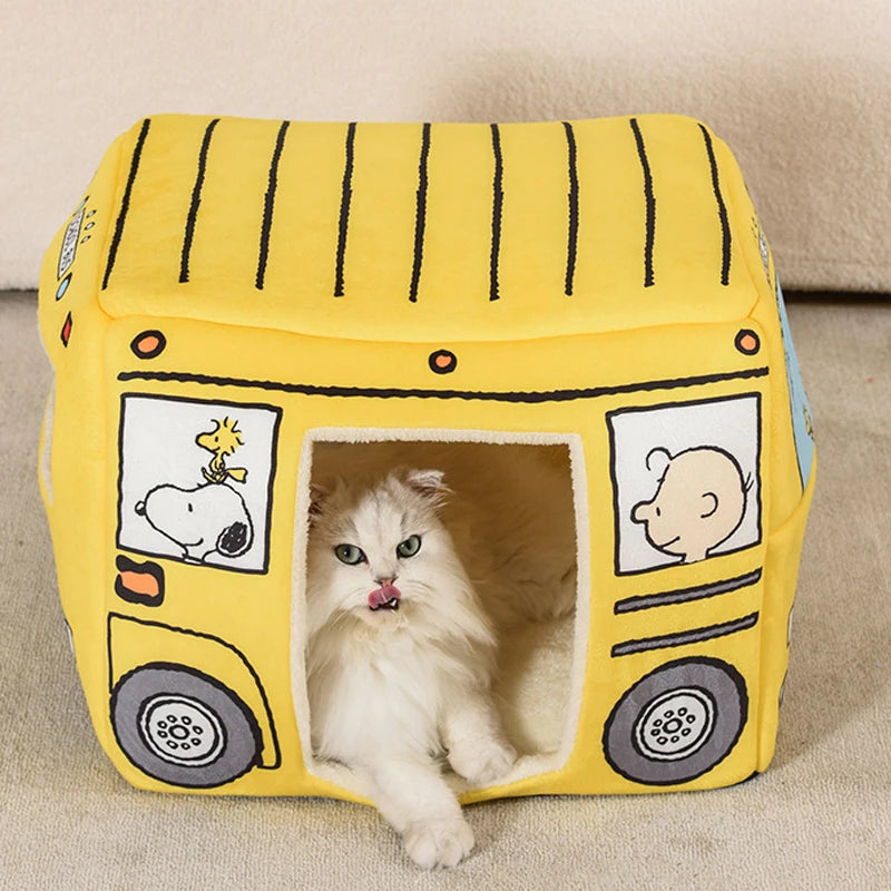 Peanuts Cat Nest Kennel Cartoon Pet Waterloo Charlie Snoopy Bus Pet Sleeping Pad Cat Nest Cute Small Dog Kennel Gift Foldable