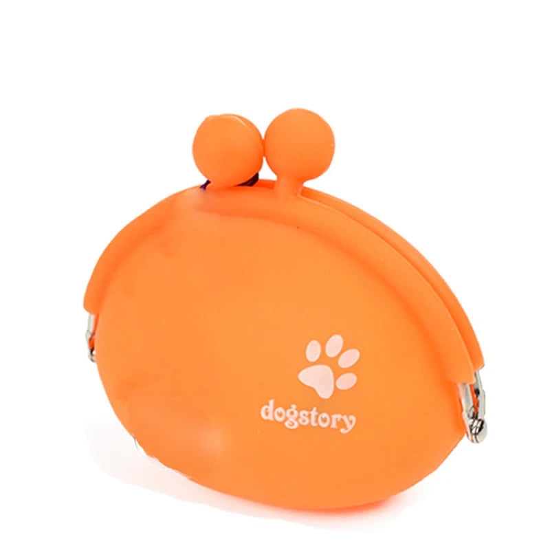 Mini Silicone Pet Dog Train Food Snacks Pockets Bag Walking Dog Training Food Storage Waist Pet Travel Outdoor Product Supply